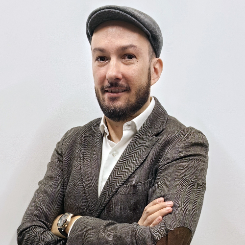Roberto Galván